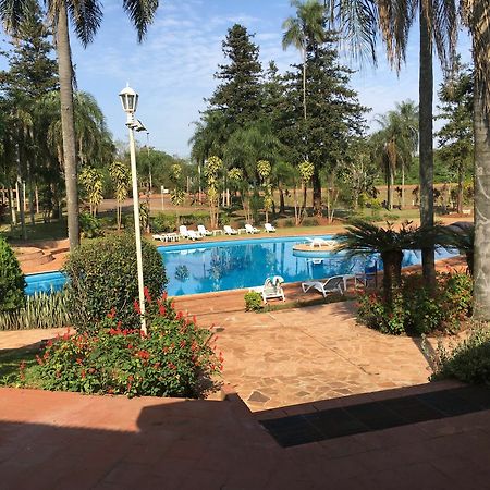 Tangoinn Club Iguazu Party Luxury Hostel Пуэрто-Игуасу Экстерьер фото