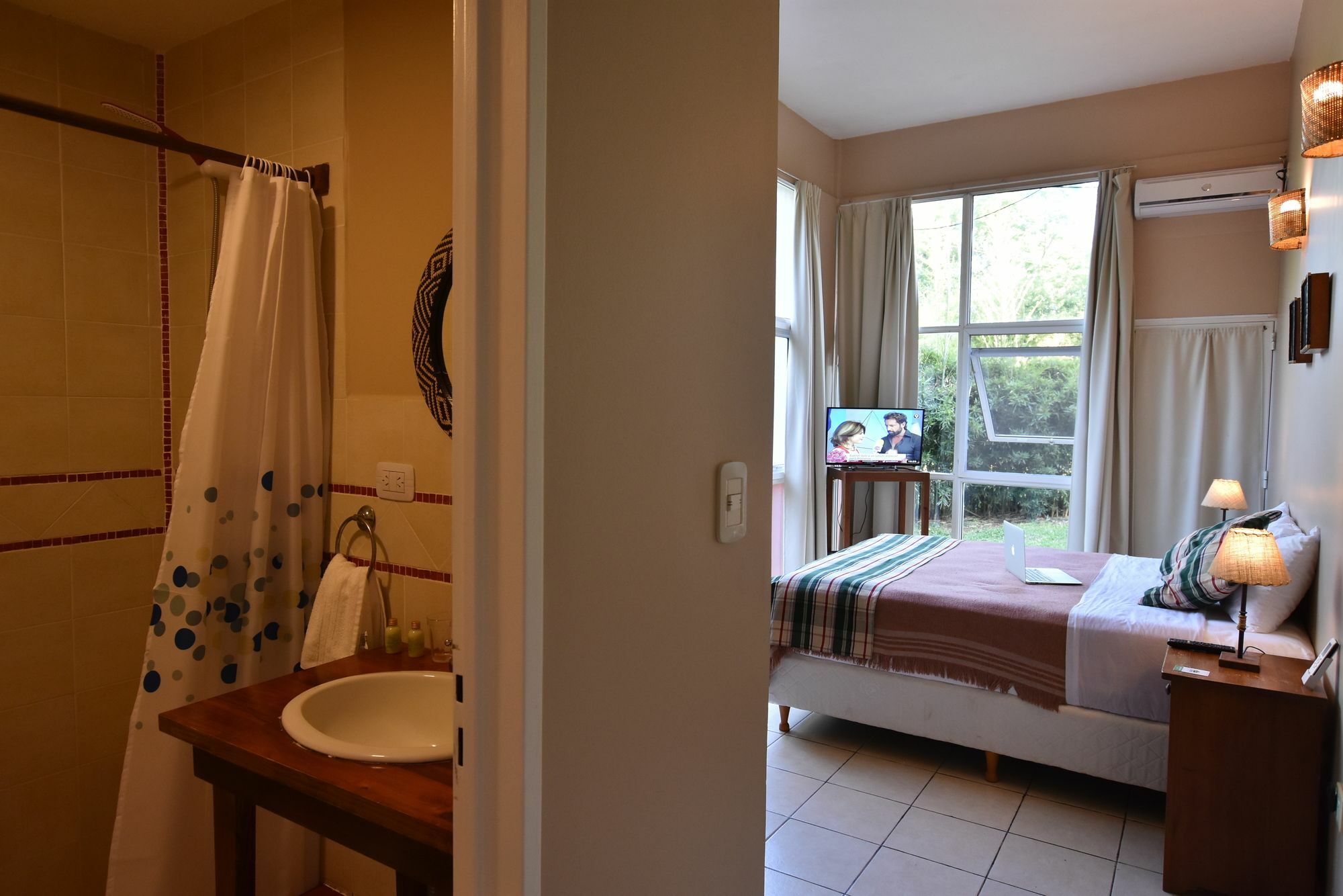 Tangoinn Club Iguazu Party Luxury Hostel Пуэрто-Игуасу Экстерьер фото