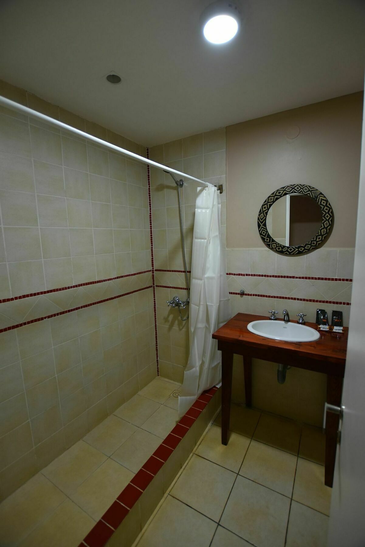Tangoinn Club Iguazu Party Luxury Hostel Пуэрто-Игуасу Экстерьер фото