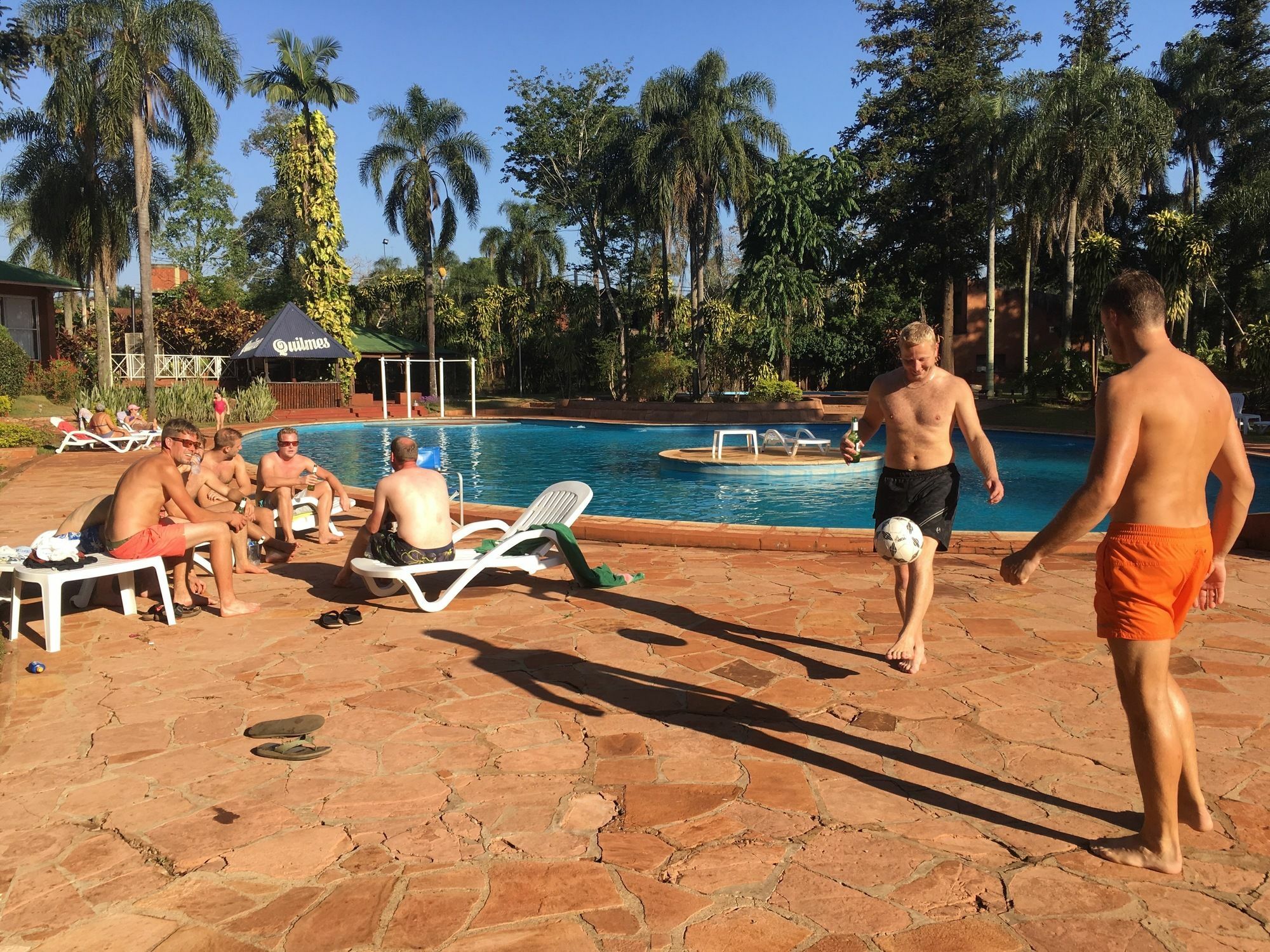 Tangoinn Club Iguazu Party Luxury Hostel Пуэрто-Игуасу Экстерьер фото