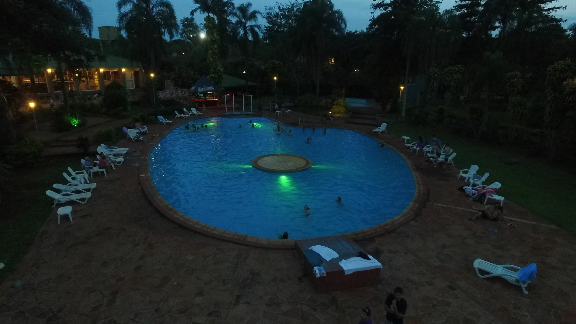 Tangoinn Club Iguazu Party Luxury Hostel Пуэрто-Игуасу Экстерьер фото